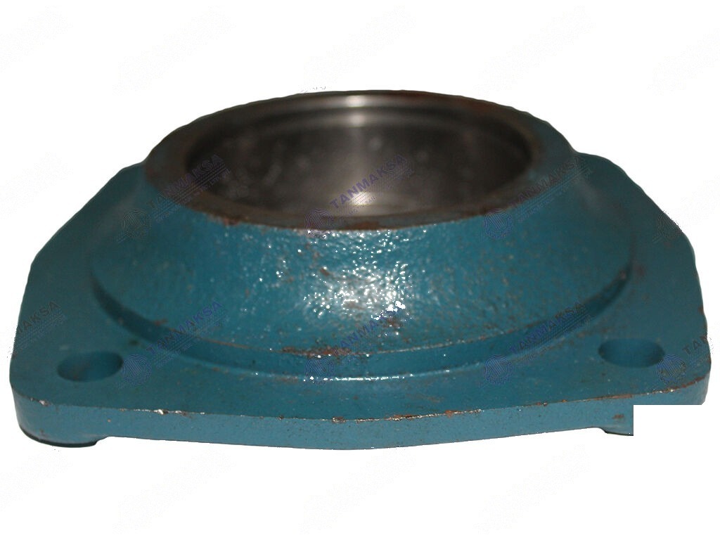 5000-6600 PTO Redüktör Mil Kapağı 3